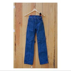 Women’s classic wranglers